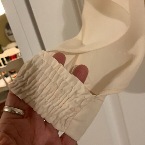 Hayden Los Angeles size small unique design long (open) sleeve blouse - Picture 10 of 10